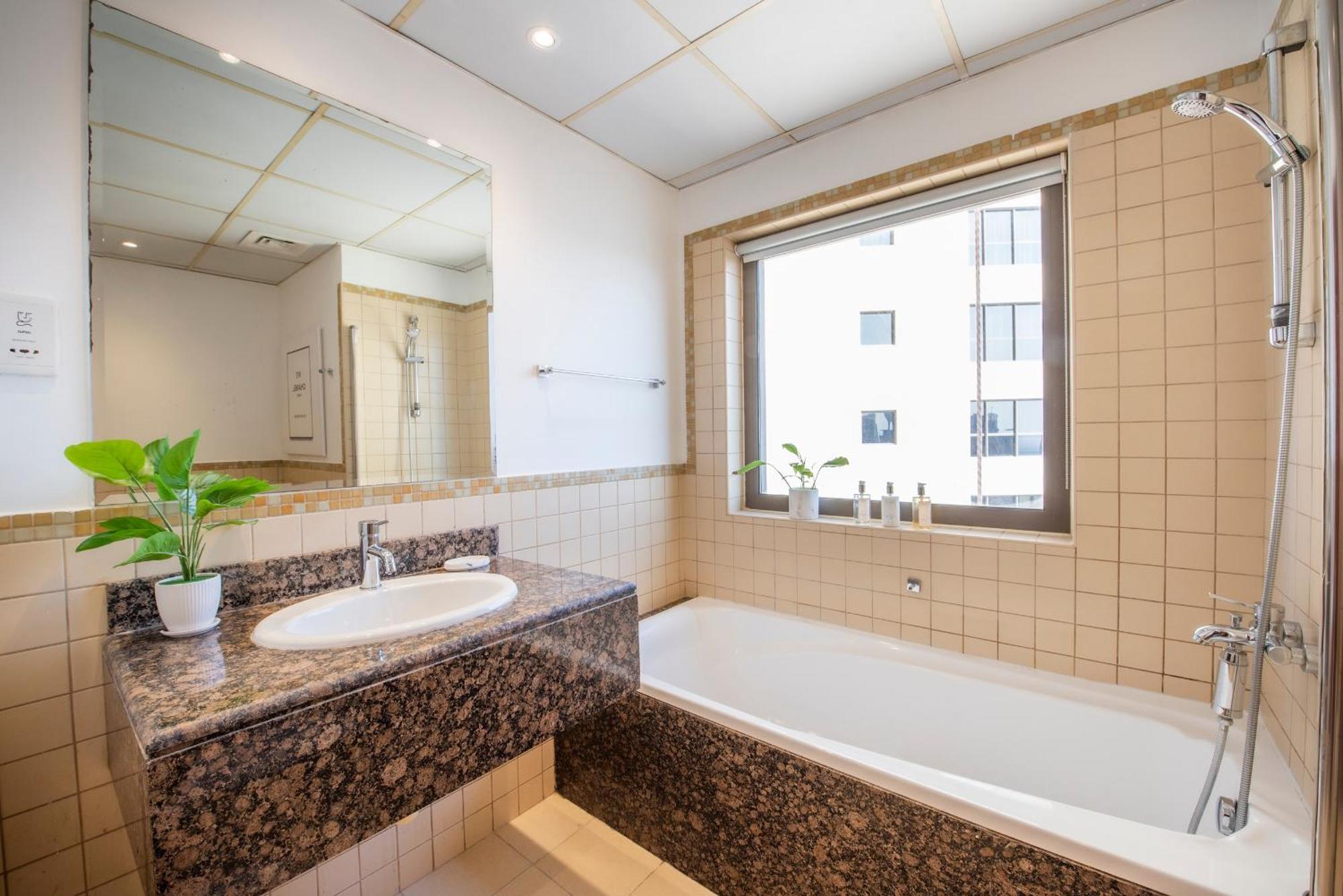 Nasma Luxury Stays- Majestic Marina Views, Lavish 4Br Getaway In Jbr Дубай Экстерьер фото